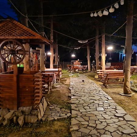 La Padure Ξενοδοχείο Brebu Εξωτερικό φωτογραφία