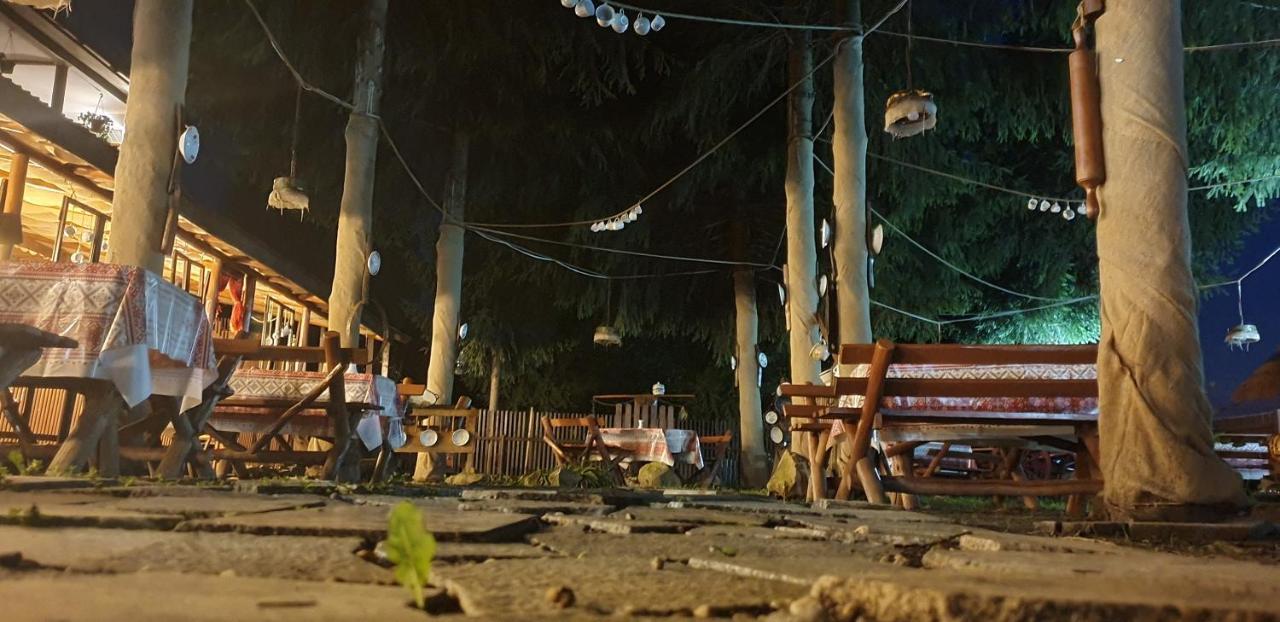 La Padure Ξενοδοχείο Brebu Εξωτερικό φωτογραφία
