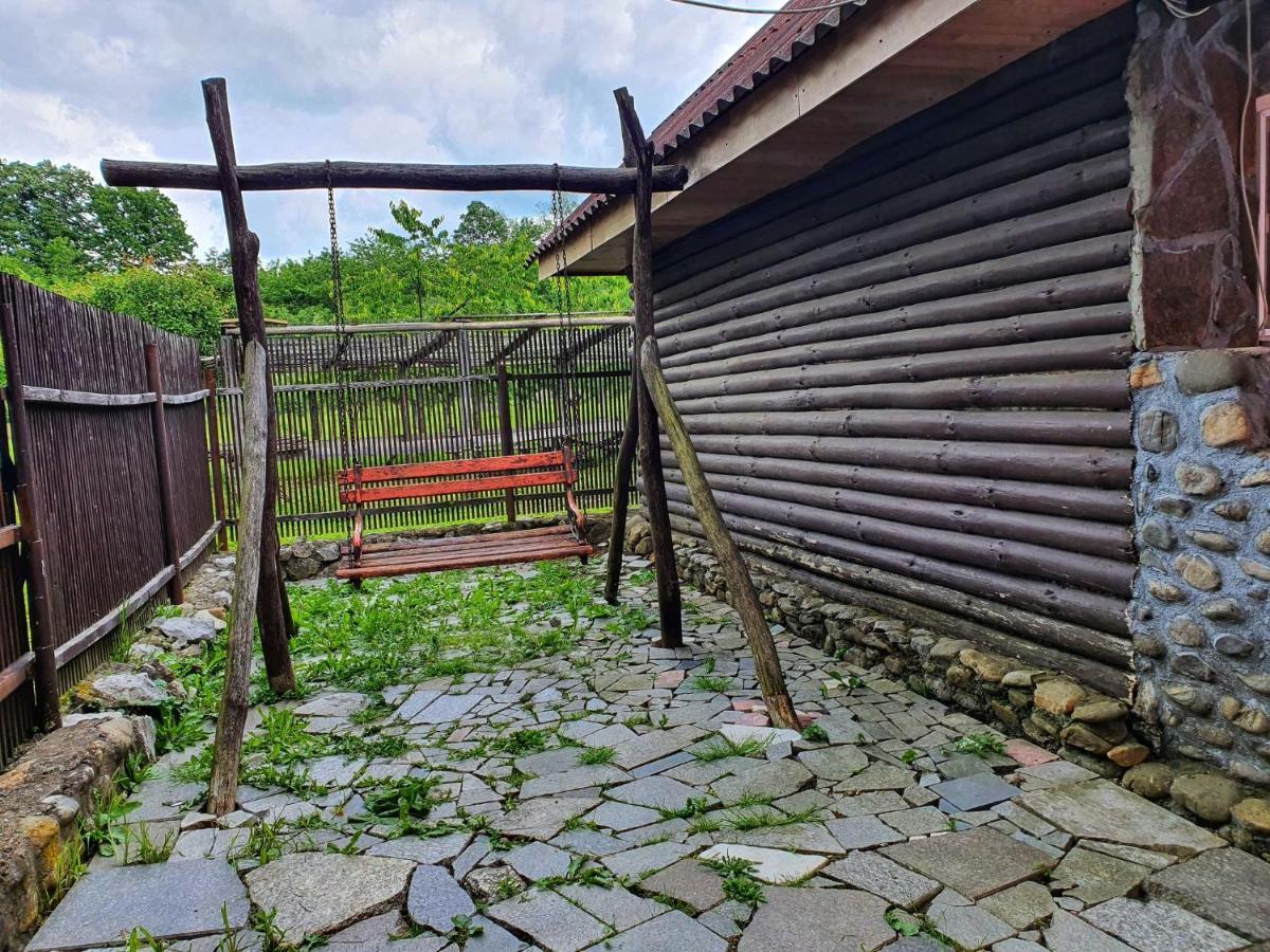La Padure Ξενοδοχείο Brebu Εξωτερικό φωτογραφία