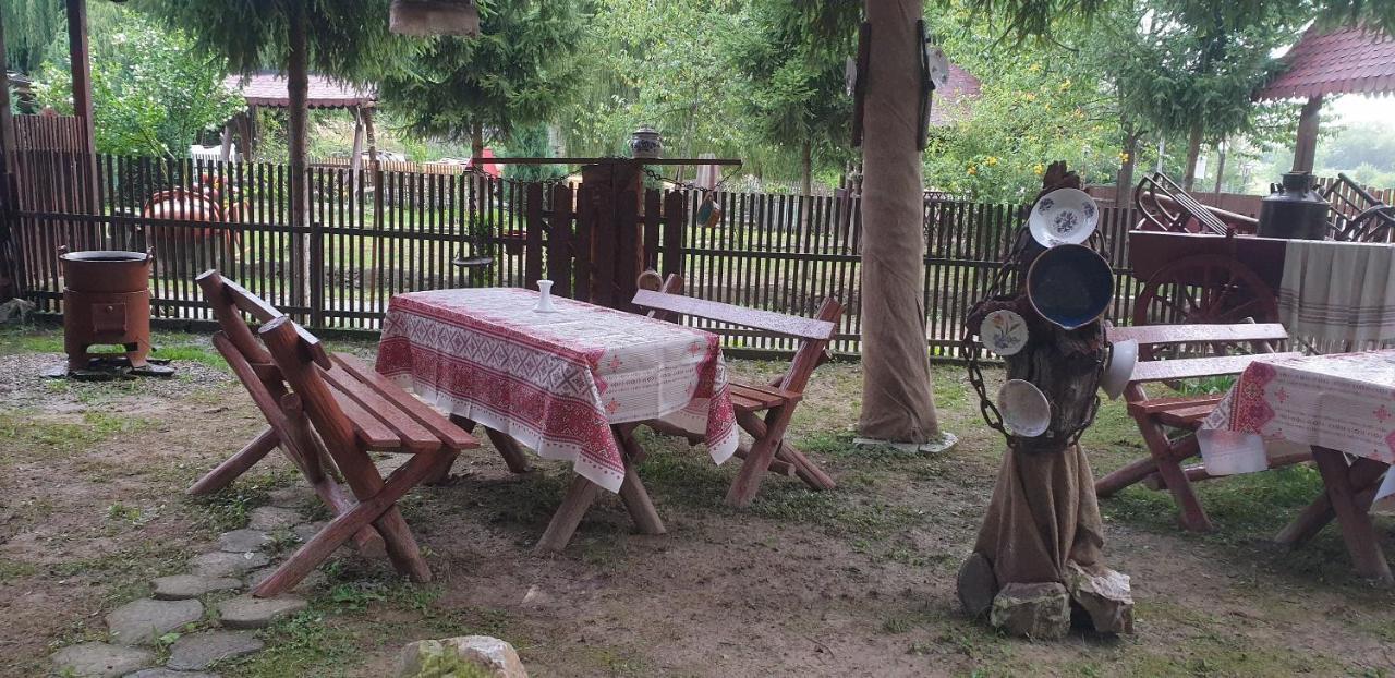La Padure Ξενοδοχείο Brebu Εξωτερικό φωτογραφία